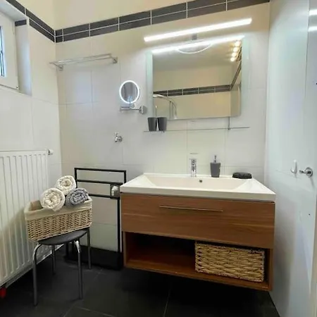 Wohnen In Mariatrost Apartamento